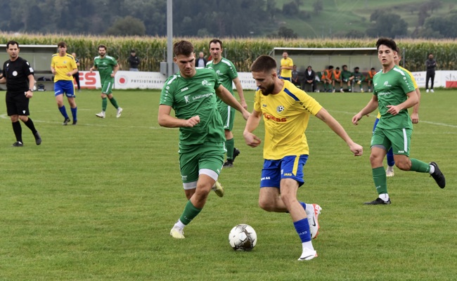 Au-Berneck ist nach einem Last-Minute-Sieg ein Spitzenteam