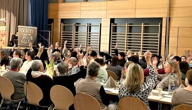 Zwei neue Vorstandsfrauen und neun neue Mitglieder