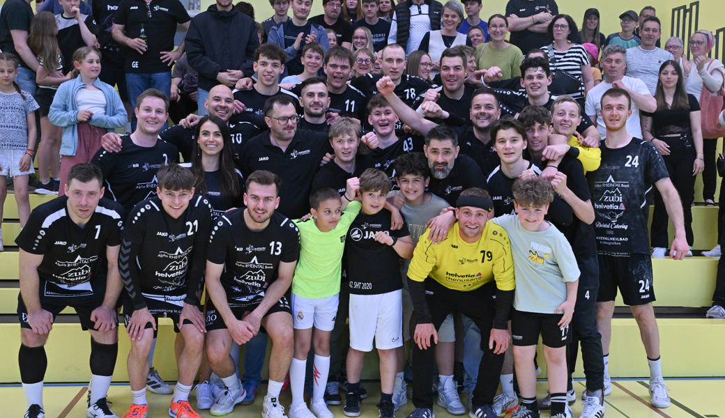 Der HC Rheintal siegt mit einer Galavorstellung gegen Züri Oberland und schafft den Aufstieg in die 1. Liga