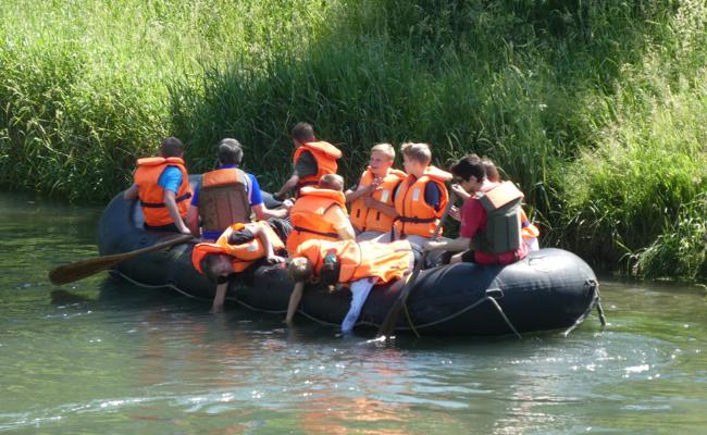Kanalschifffahrt eröffnet