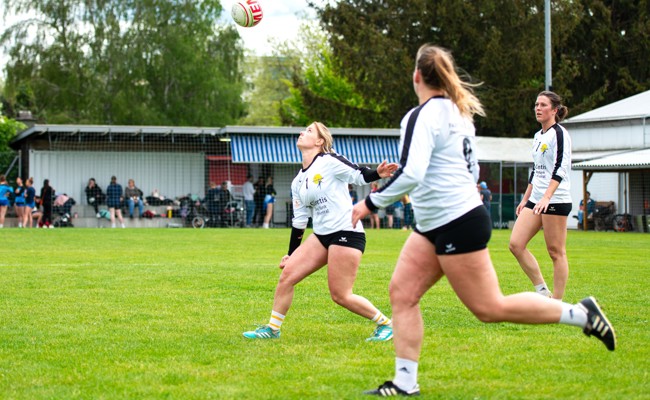 SVD-Frauen holen zum Auftakt in die Saison zwei wichtige Punkte