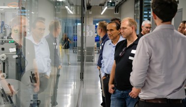 Präzision für die Augen  -  procure.ch Region Ost zu Gast bei Oertli Instrumente AG