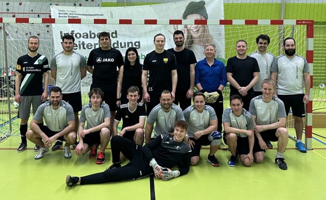 Dauerbrenner gewinnen das Neujahrsfussballturnier des KTV Altstätten