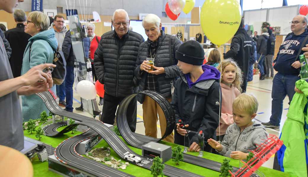 Weihnachtsausstellung des Gewerbe- und Industrievereins Oberriet (Givo) in der Bildstöcklihalle. 2. bis 4. Dezember 2022.