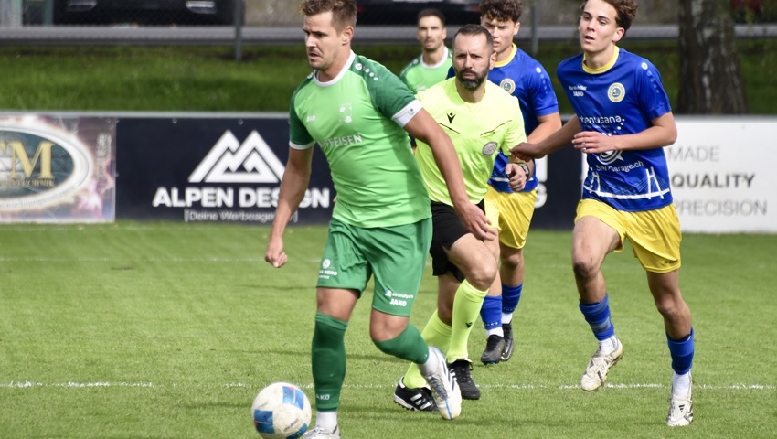 Rebstein (mit Rico Köppel) hat sich in der 3. Liga an die Tabellenspitze gesetzt und reist nun zu Brühl II, Diepoldsau-Schmitter empfängt den FC Appenzell.