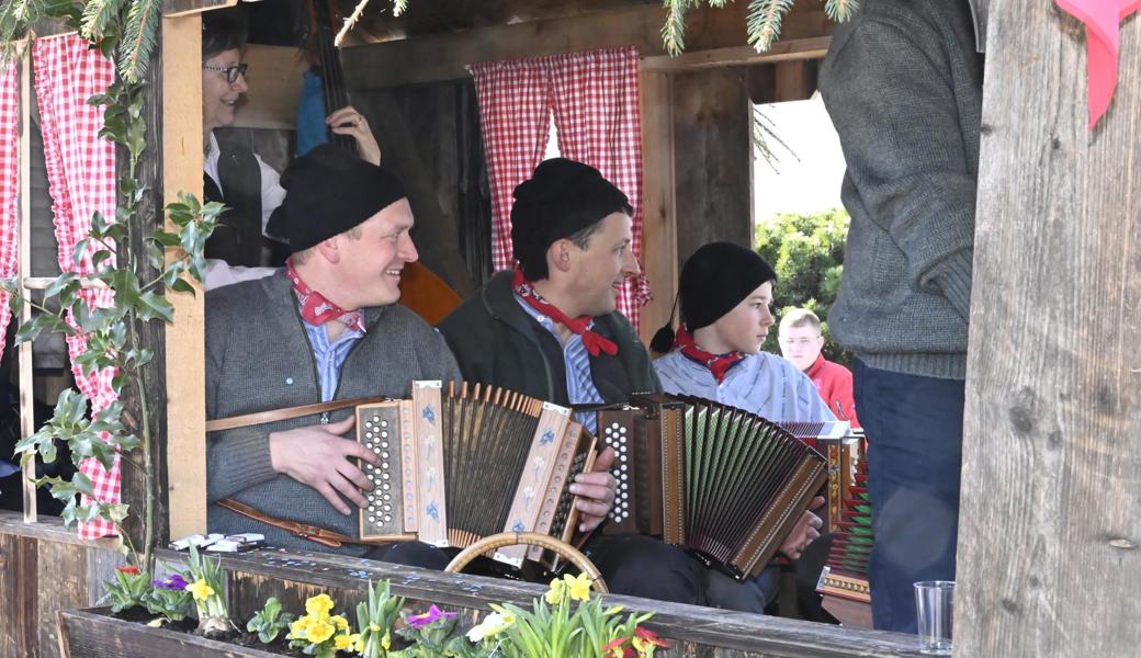 Die Hendermoosbuaba feiern Jubiläum an der Fasnacht.