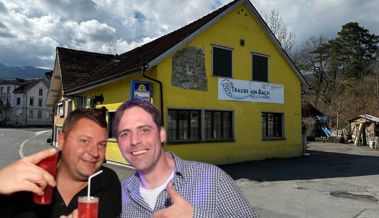 Ein letzter Drink in der «Traube» - langjährige Pächter geben den Dorfspunten ab