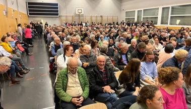 Rieseninteresse an Schulbürgerversammlung, Resultat ernüchternd: 400:10