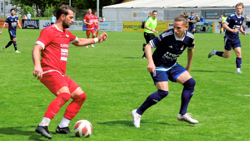 Auch Valdet Istrefi, der dem FCM erhalten bleibt, gelang es nicht, die Uzwiler Abwehr auszuhebeln. Auch Valdet Istrefi, der dem FCM erhalten bleibt, gelang es nicht, die Uzwiler Abwehr auszuhebeln.