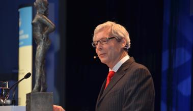 Karl Stadler verabschiedet sich