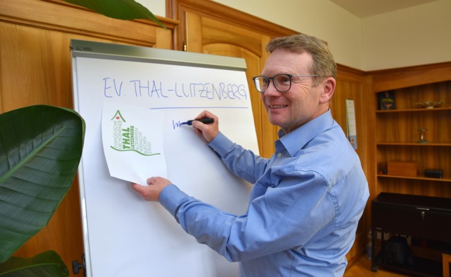 Kirchenleitung drückt Resettaste: Roman Salzmann übernimmt Führung und bereitet Neustart vor