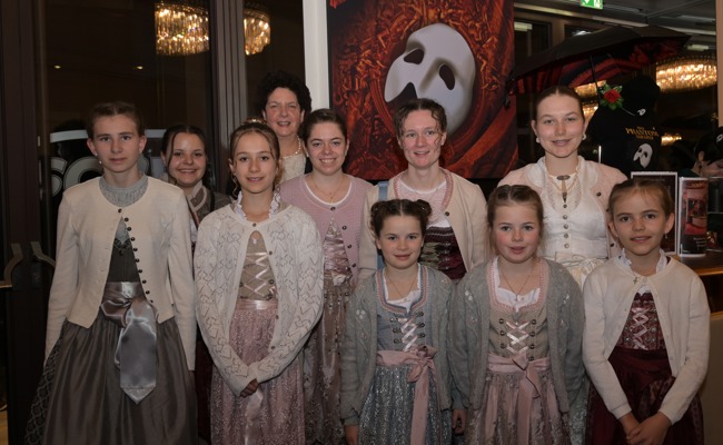 Schwyzerörgeli-Ensemble Edelweiss in Wien