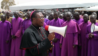 Bischof aus Kamerun: «Fussball ist wie eine Religion»