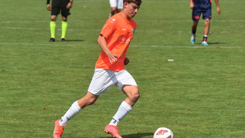 Der FC Diepoldsau-Schmitter (mit Zuzug Noe Rieser) unterlag am Mittwoch dem FC Steinach mit 0:2. Der FC Diepoldsau-Schmitter (mit Zuzug Noe Rieser) unterlag am Mittwoch dem FC Steinach mit 0:2.