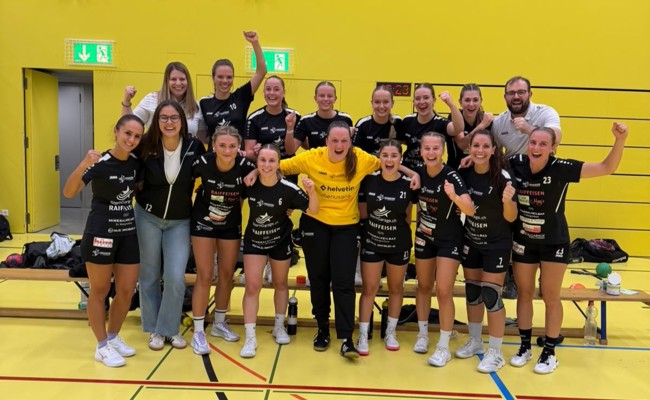 Rheintaler Frauen überzeugen mit hohem Heimsieg – Herren verlieren Handballkrimi gegen Neuhausen