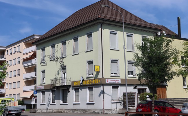 Miete und Sado-Maso-Keller sind Thema: Streit um «White Horse Pub» kommt vor Gericht