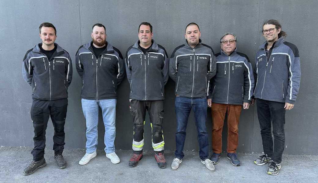 Neue und bisherige Eigentümer der Huag AG (von links): Beda Kellenberger, Ramon Weder, Daniel Haas, Simon Burkhardt, Gabriel Hutter und Johannes Köppel.