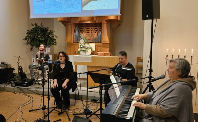 Crossover-Fiir begeistert mit Musik und Hoffnung