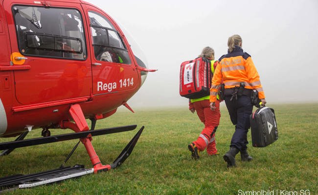 Junge Frau stirbt nach Absturz mit dem Gleitschirm