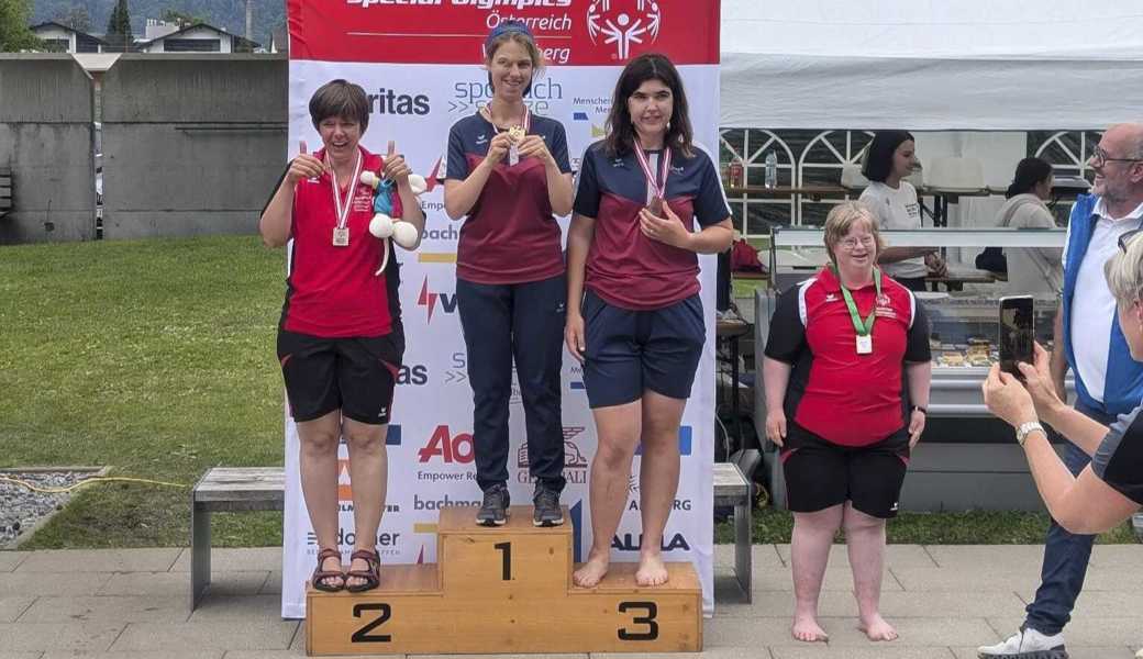 Auch Sportlerinnen von Plusport Rheintal gewannen Medaillen am Schwimmwettkampf in Bludenz. 