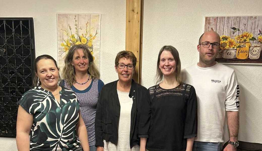Der Vorstand des Orchestervereins (von links): Manuela Meier (Programme), Brigitte Lang (Kassierin), Barbara Hohl (Präsidentin), Philipp Rohner (Homepage). Der Vorstand des Orchestervereins (von links): Manuela Meier (Programme), Brigitte Lang (Kassierin), Barbara Hohl (Präsidentin), Philipp Rohner (Homepage).