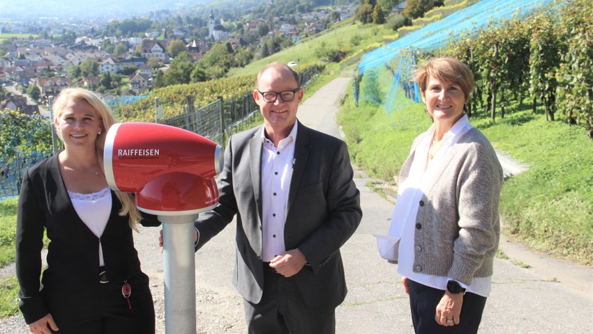 Das Erlebnisfernrohr steht seit Oktober 2021 an der Rebengasse.