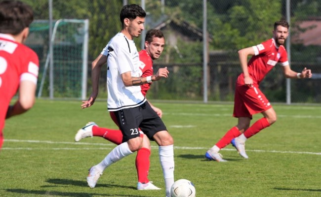 Gute und schlechte Luft zum Saisonende auf den Fussballplätzen