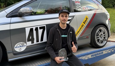 Thaler Nachwuchsfahrer glänzt an Schweizer Slalom-Meisterschaft und erreicht Podestplatz