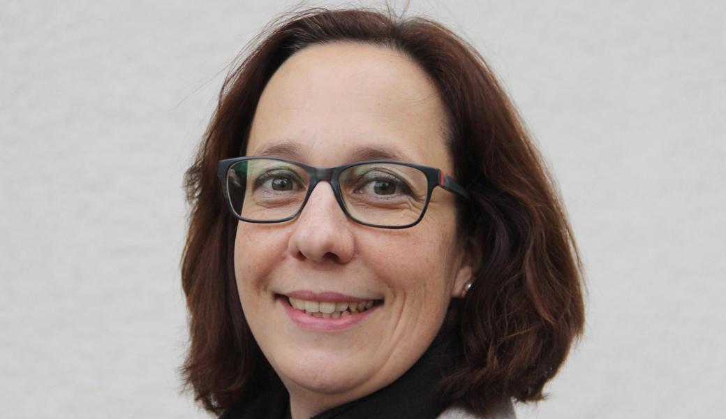 Karin Nadig fing bei der Heldsberg-Theatergruppe als Schauspielerin an und ist nun erstmals Regisseurin. Karin Nadig fing bei der Heldsberg-Theatergruppe als Schauspielerin an und ist nun erstmals Regisseurin.