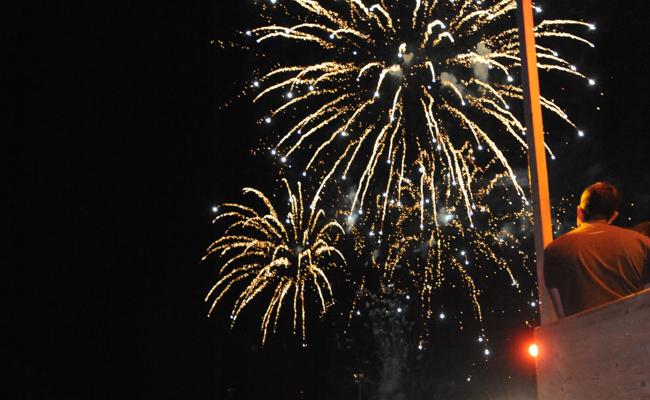 Feuerwerker müssen noch bangen