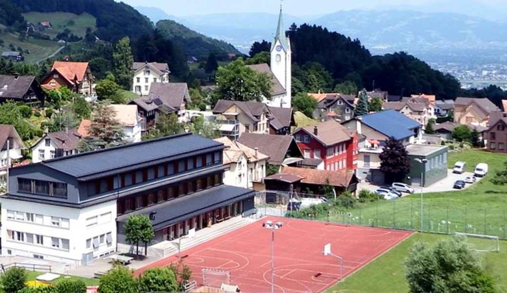 Kindern und Eltern wurden von einem Elternteil bedroht – Schule muss schliessen