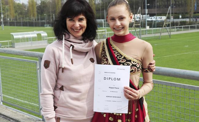 Flavia Köppel besteht den Intergold-Basic-Test