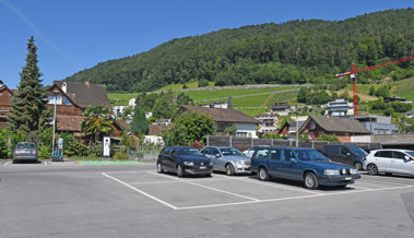 Berneck plant neue Parkregeln für öffentliche Parkplätze im Dorf