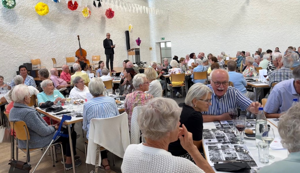 112 Jubilarinnen und Jubilare feierten im «Jung Rhy» das Alter