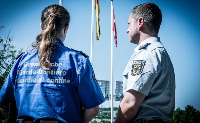 Deutsche und Schweizer Grenzwächter arbeiten im Bodenseeraum zusammen