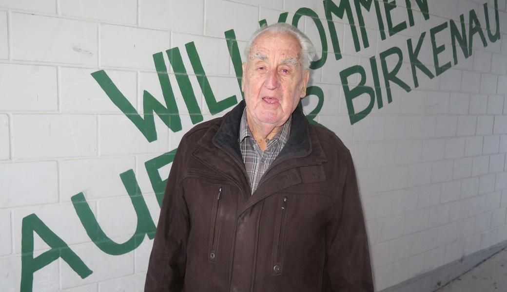 Toni Reize wird am Neujahrstag 85 und ist immer noch auf den Fussballplätzen der Region anzutreffen. 