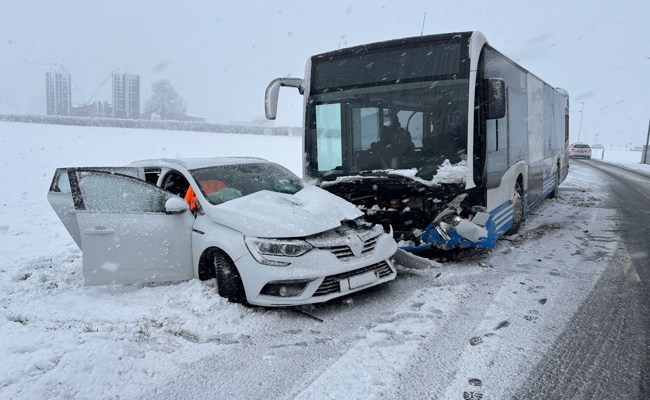 Wintereinbruch mit 50 Verkehrsunfällen: Kriessern besonders betroffen