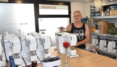 Die meisten Schul-Nähmaschinen verbringen die Sommerferien beim Nähcenter an der Obergasse Die meisten Schul-Nähmaschinen verbringen die Sommerferien beim Nähcenter an der Obergasse