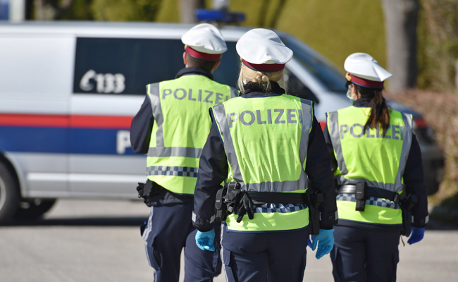 Mann schiesst um sich: Polizeigrosseinsatz im vorarlbergischen Klaus