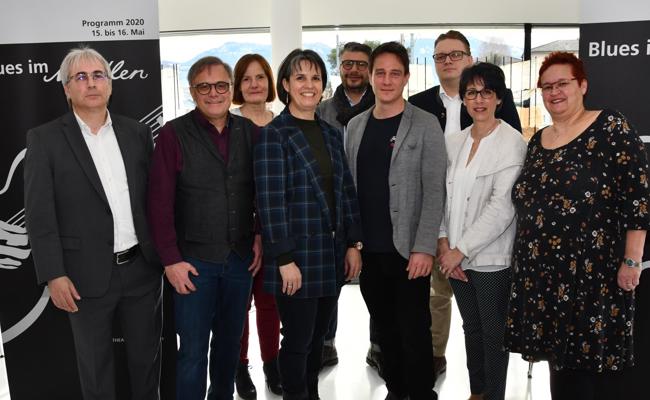 Kino im Ambiente eines Blueskellers