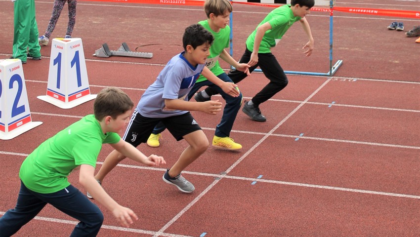 Beim Sprint am Start: der Nachwuchs des STV Au.