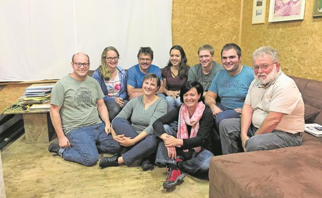 «Buur suecht (kei) Frau»