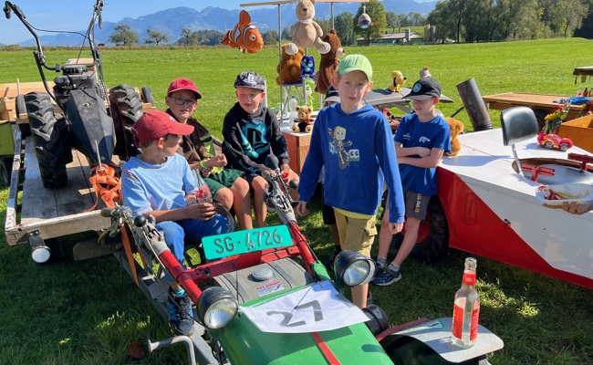 Auch Kinder können Einachser lenken - und dürfen es in Lienz