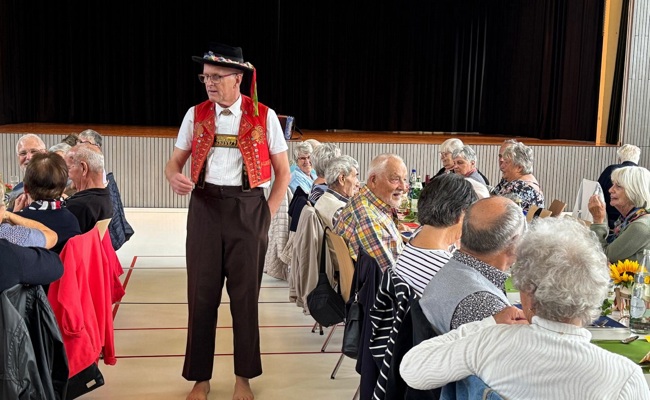 Bombenstimmung am Seniorenanlass 65+