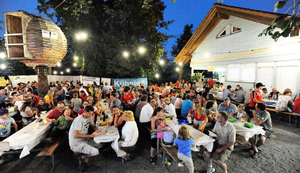 Das Hinterforster Fest ist bei solch sommerlichem Wetter, wie es dieses Wochenende war, besonders schön – es findet nämlich jeweils im Freien statt.