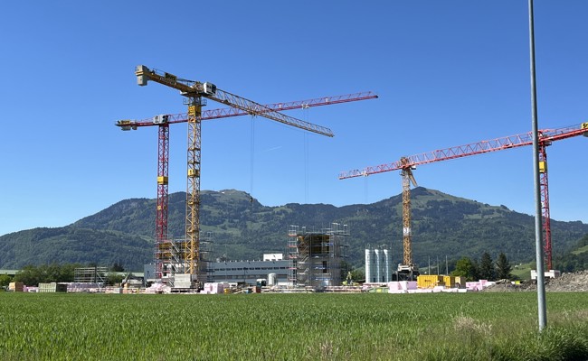 Bundesasylzentrum: Anwohner und Stadt müssen wohl noch länger auf Ruhe und Geld warten