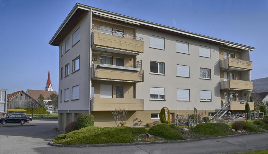 Die sechs Wohnungen im Mehrfamilienhaus der Ortsgemeinde an der Zapfenbachstrasse 12 wurden im Verlauf der letzten Jahre eine nach der anderen renoviert. 