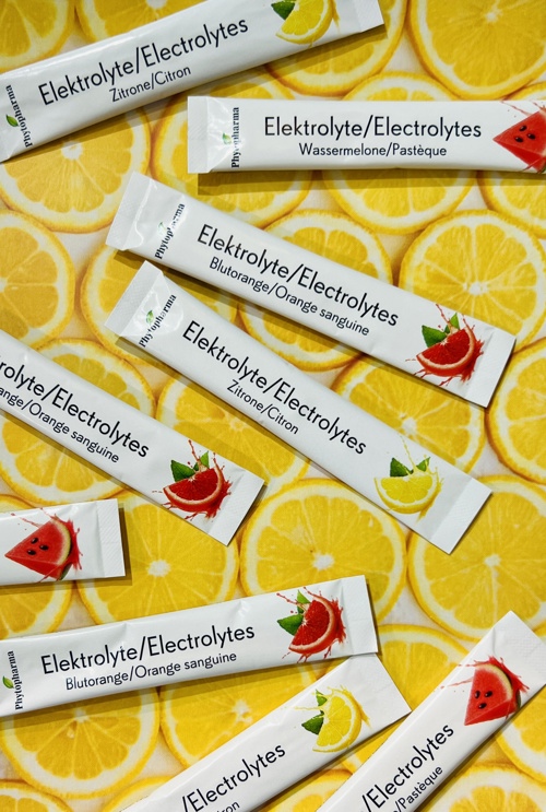 Ratgeber Gesundheit: Elektrolyte – wichtige Helfer an heißen Sommertagen
