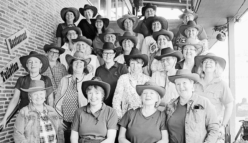 Die River Island Country Dancers genossen einen erlebnisreichen Tag.  Bild: pd