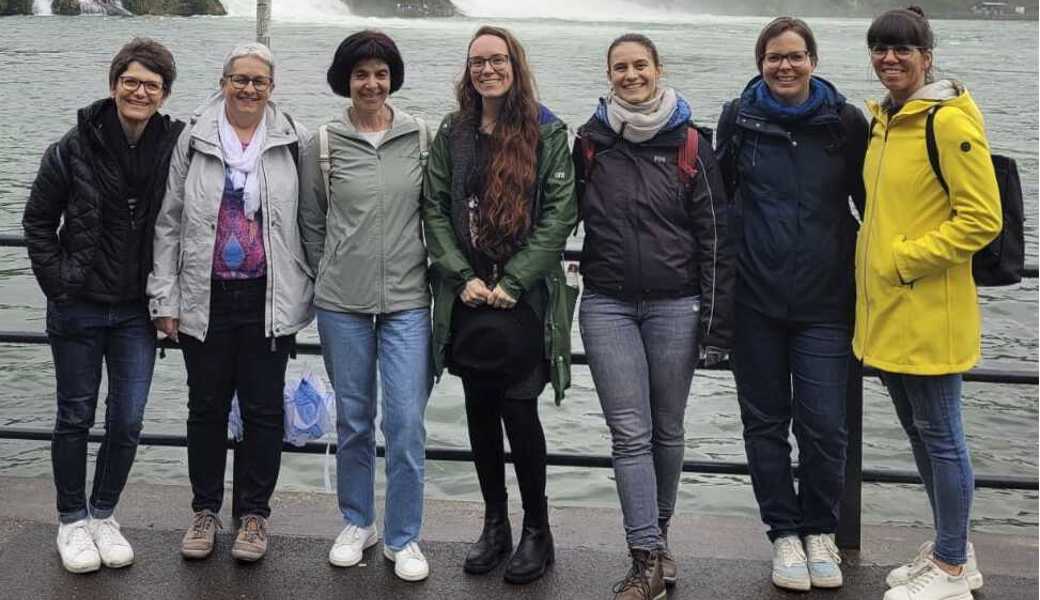 Das Team der Mütter- und Väterberatung (MVB) der Sozialen Dienste Mittelrheintal (SDM) engagiert sich mit Herzblut für junge Familien. Neue Bereichsleiterin der MVB Rheintal ist Michelle Eberle (3. von rechts). 
